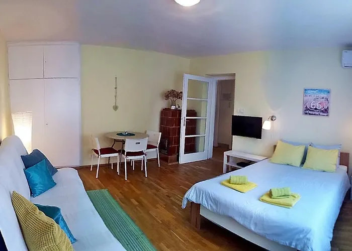 Apartment Manus A